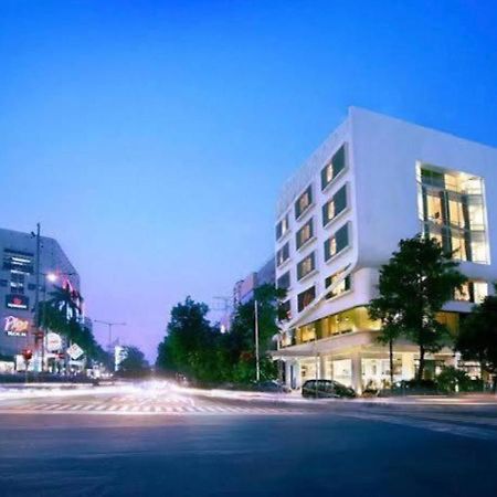Maxone Premier Melawai Hotel Jakarta Luaran gambar