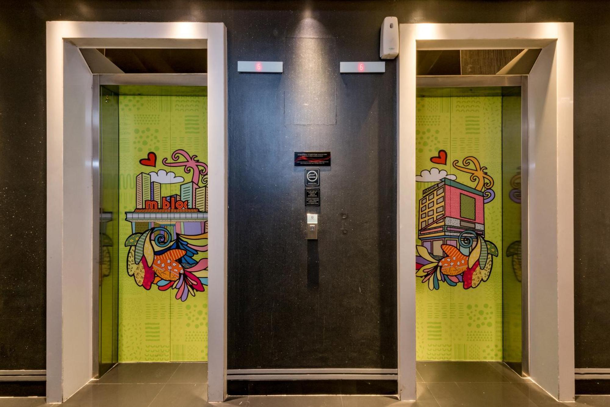 Maxone Premier Melawai Hotel Jakarta Luaran gambar