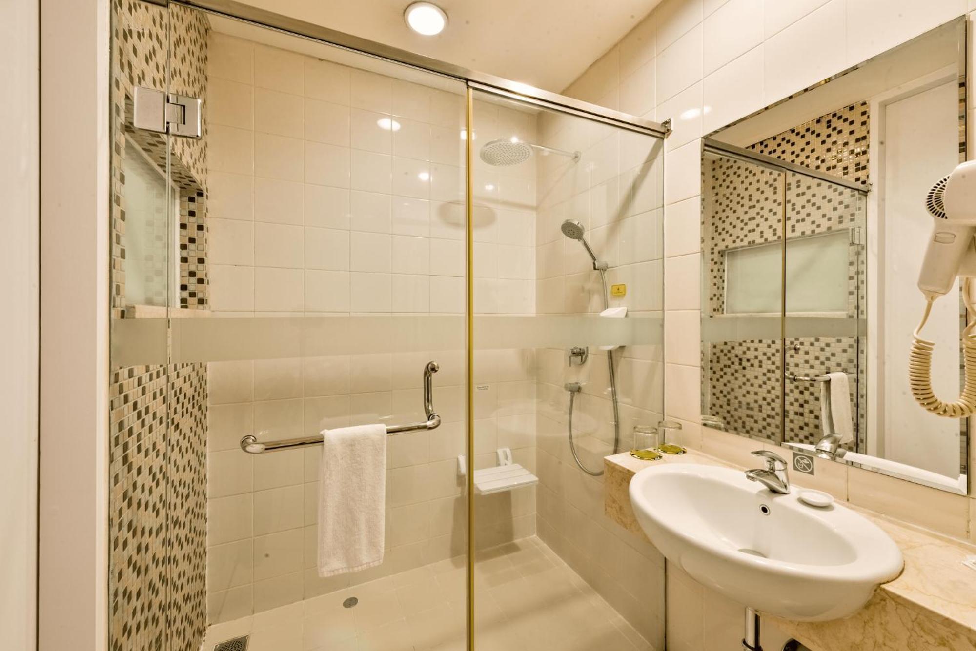 Maxone Premier Melawai Hotel Jakarta Luaran gambar