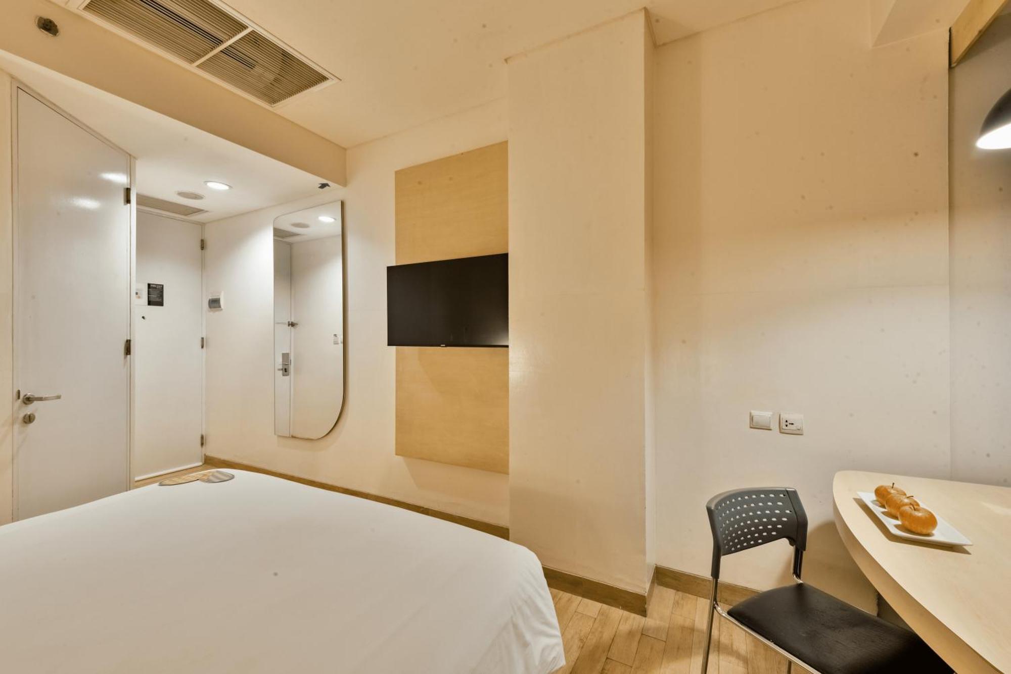 Maxone Premier Melawai Hotel Jakarta Luaran gambar
